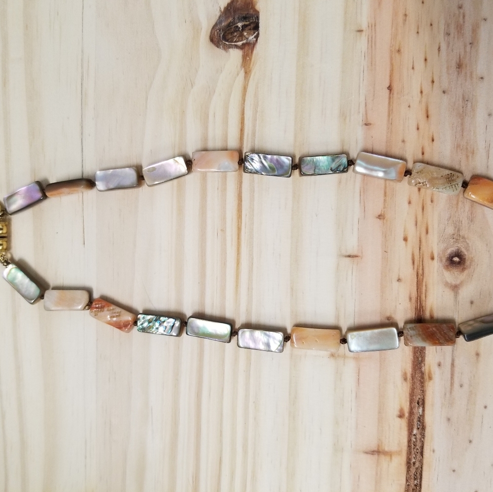 Les Bernard mother of pearl necklace